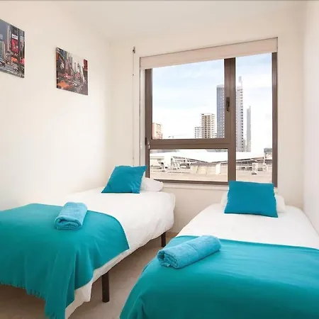 Akira Flats Diagonal Mar Apartment *